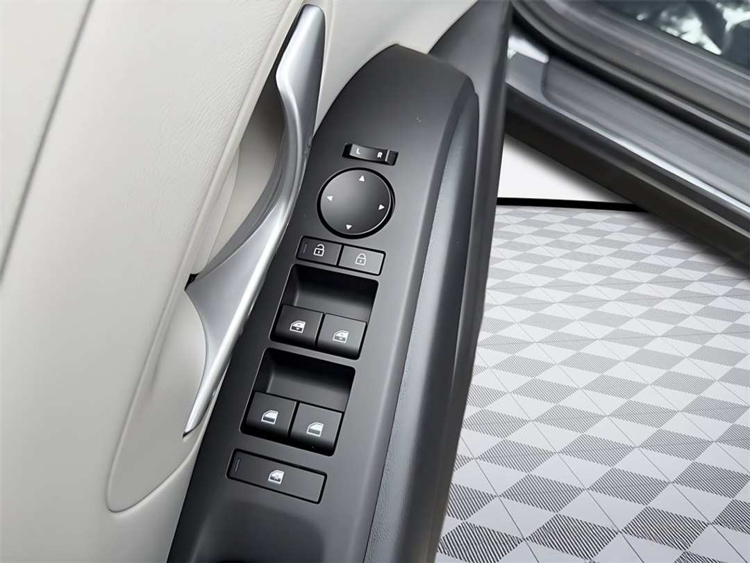 2026 Hyundai Tucson SEL - Image 12