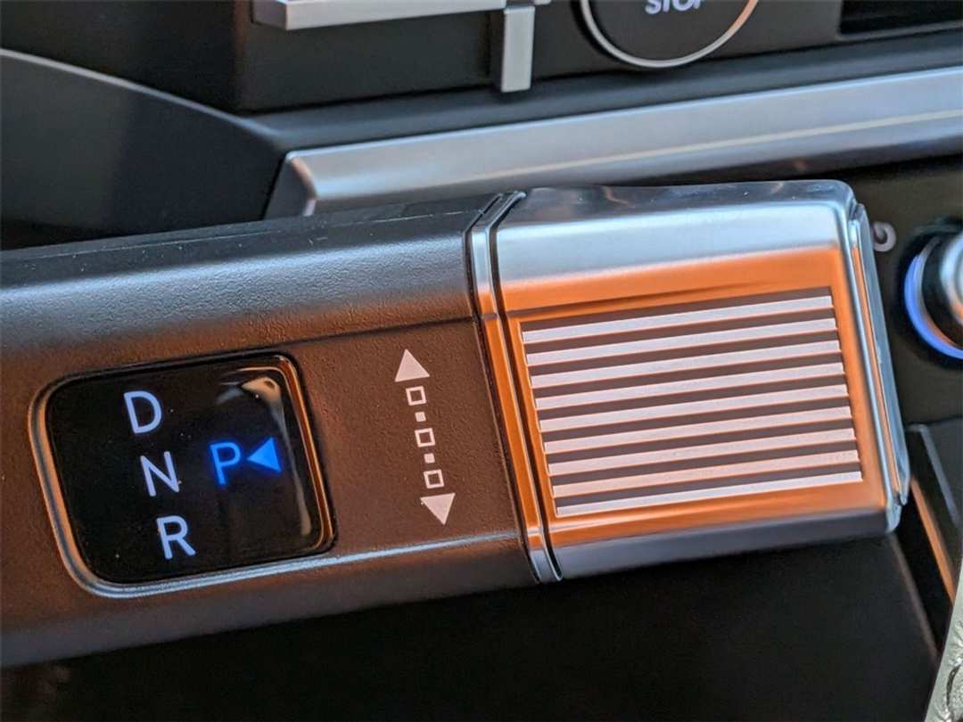 2026 Hyundai Santa Fe SEL - Image 18