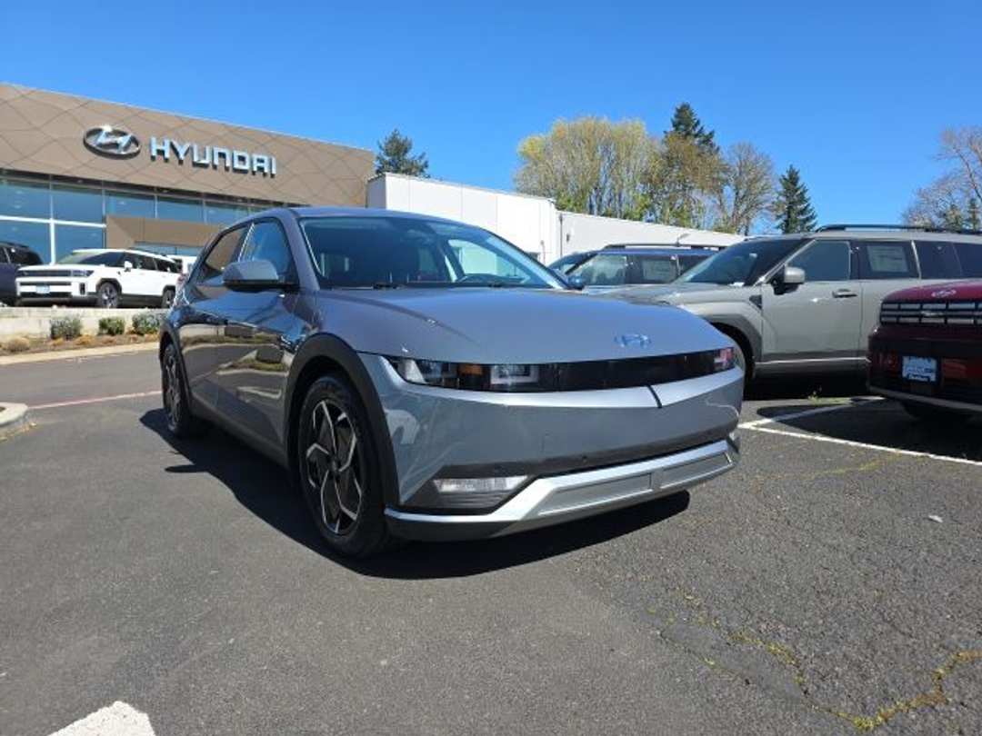 2023 Hyundai Ioniq 5 SEL - Image 2