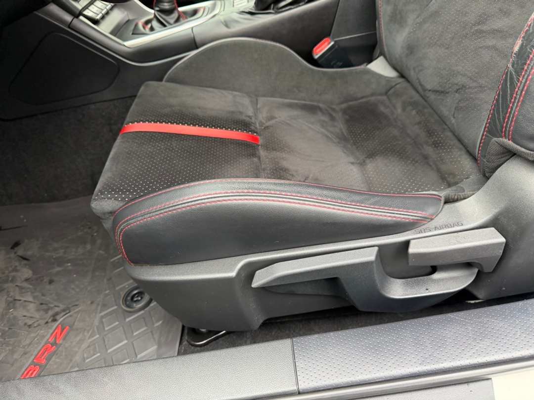 2022 Subaru BRZ Limited - Image 14