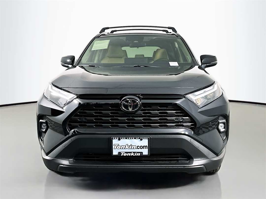 2025 Toyota Rav4 XLE Premium - Image 2
