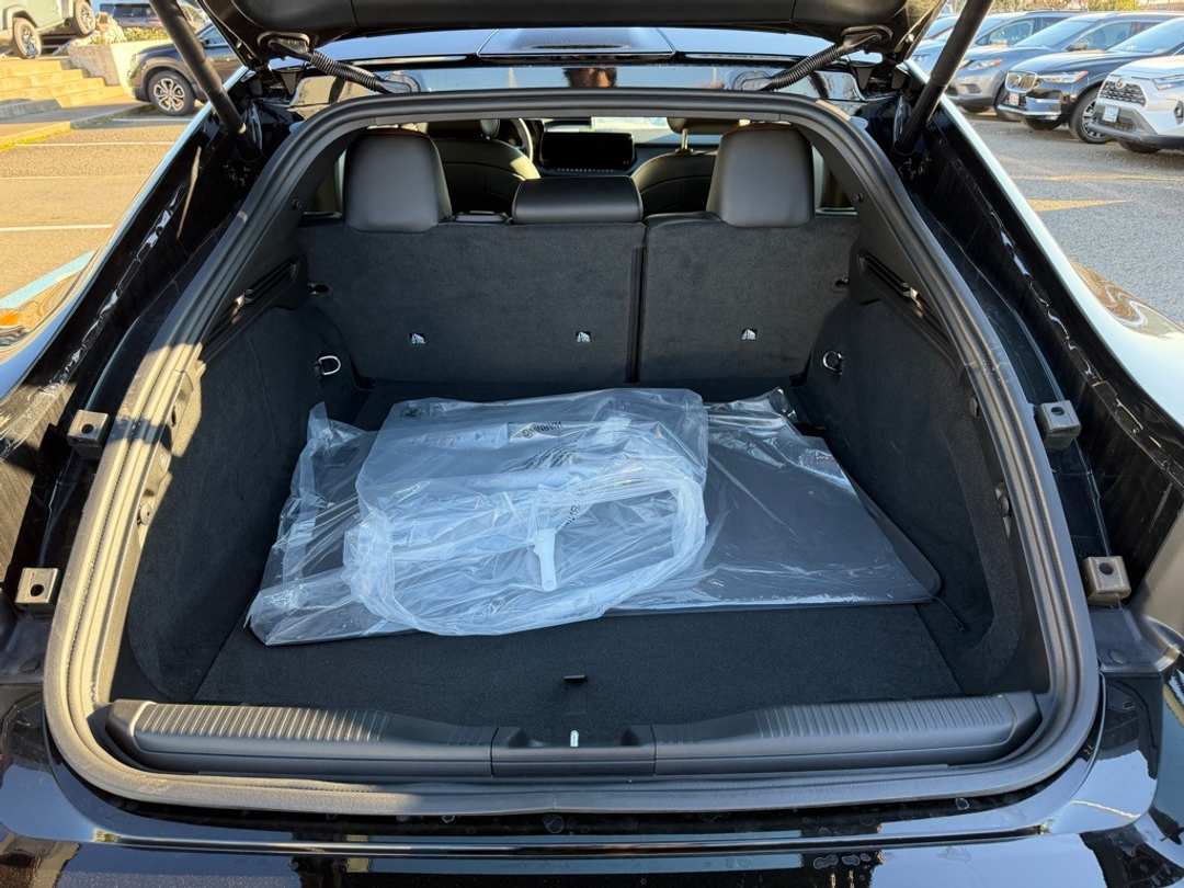 2026 Dodge Charger R/T Scat Pack - Image 12