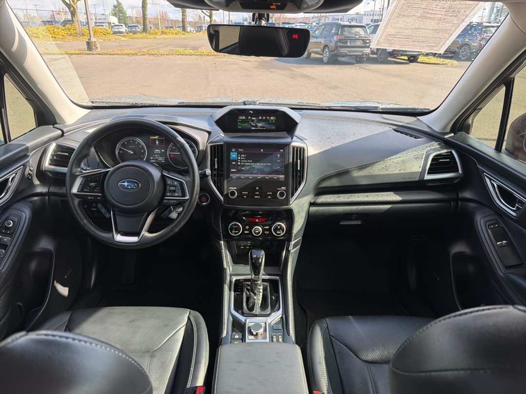 2024 Subaru Forester Touring - Image 28