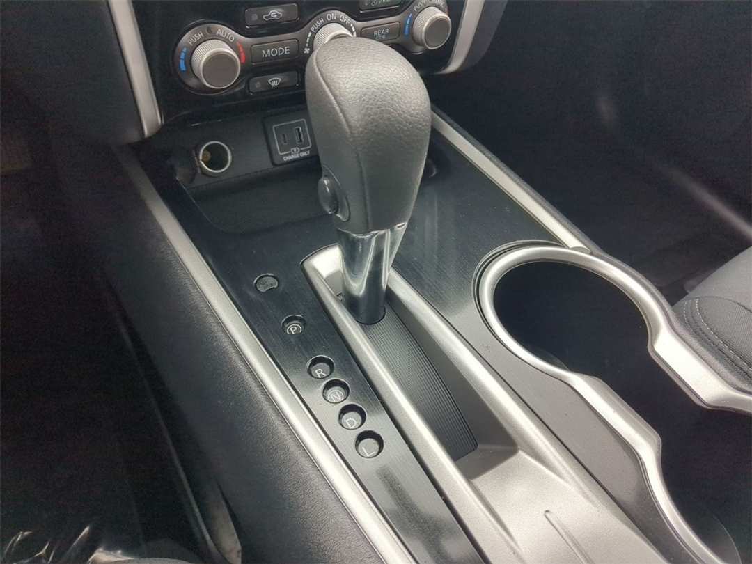 2020 Nissan Pathfinder S - Image 19