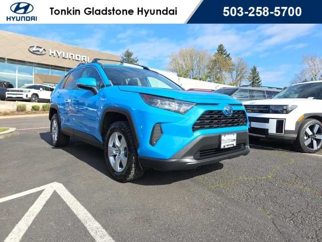 2020 Toyota Rav4 LE