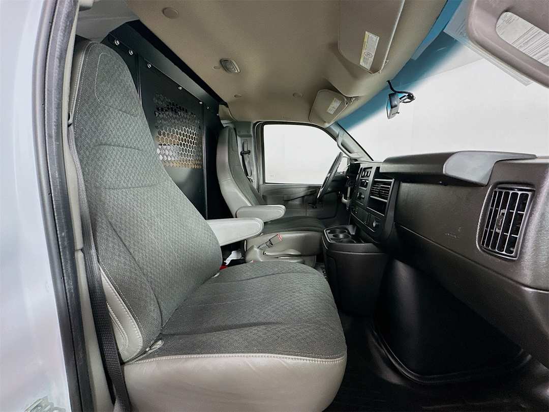 2024 GMC Savana 2500 Work - Image 25