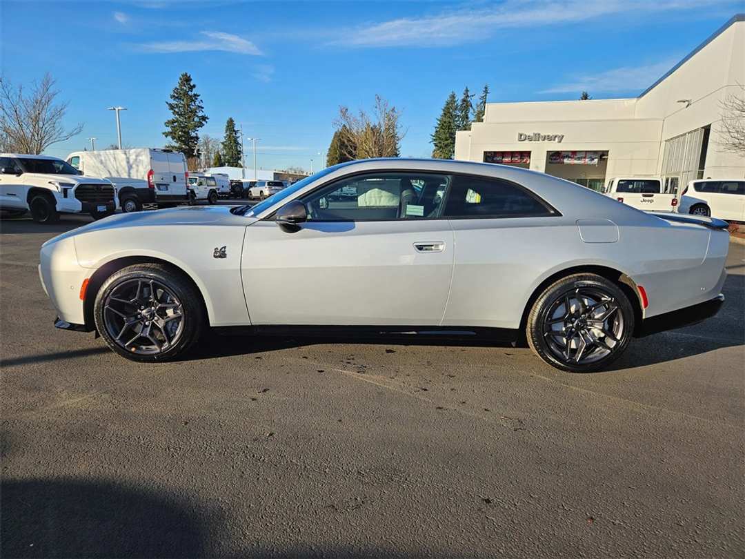 2026 Dodge Charger R/T Scat Pack - Image 3