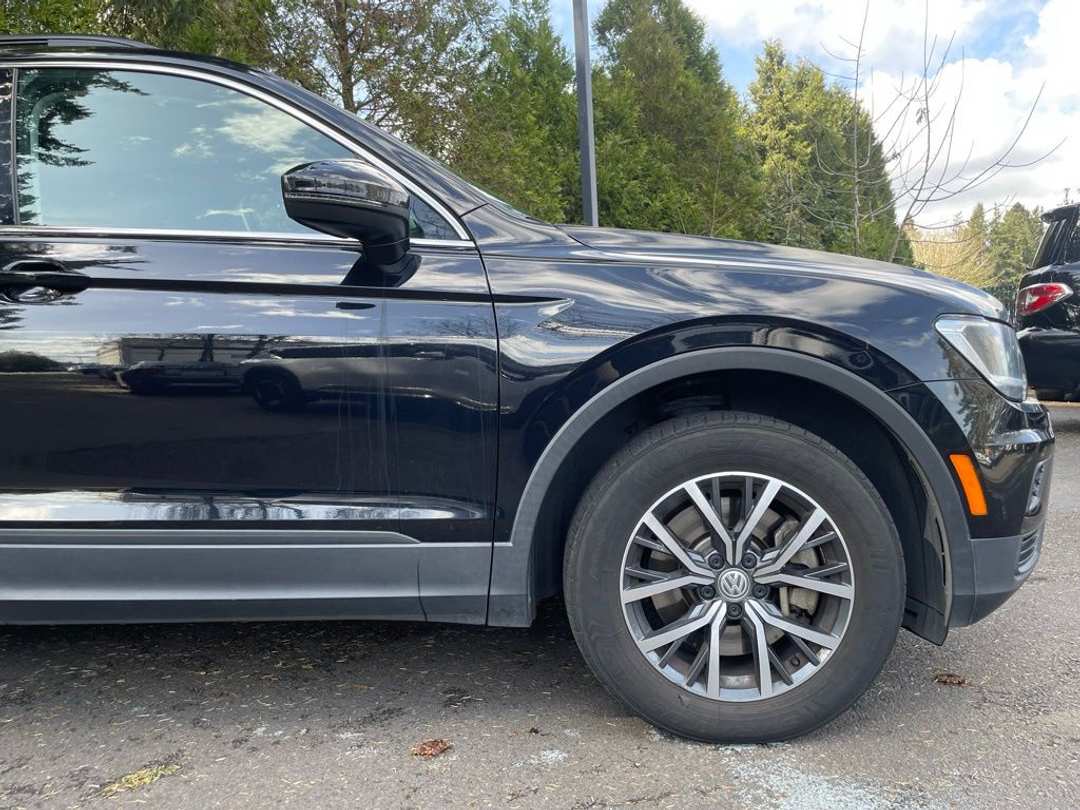 2019 Volkswagen Tiguan 2.0T SE - Image 2