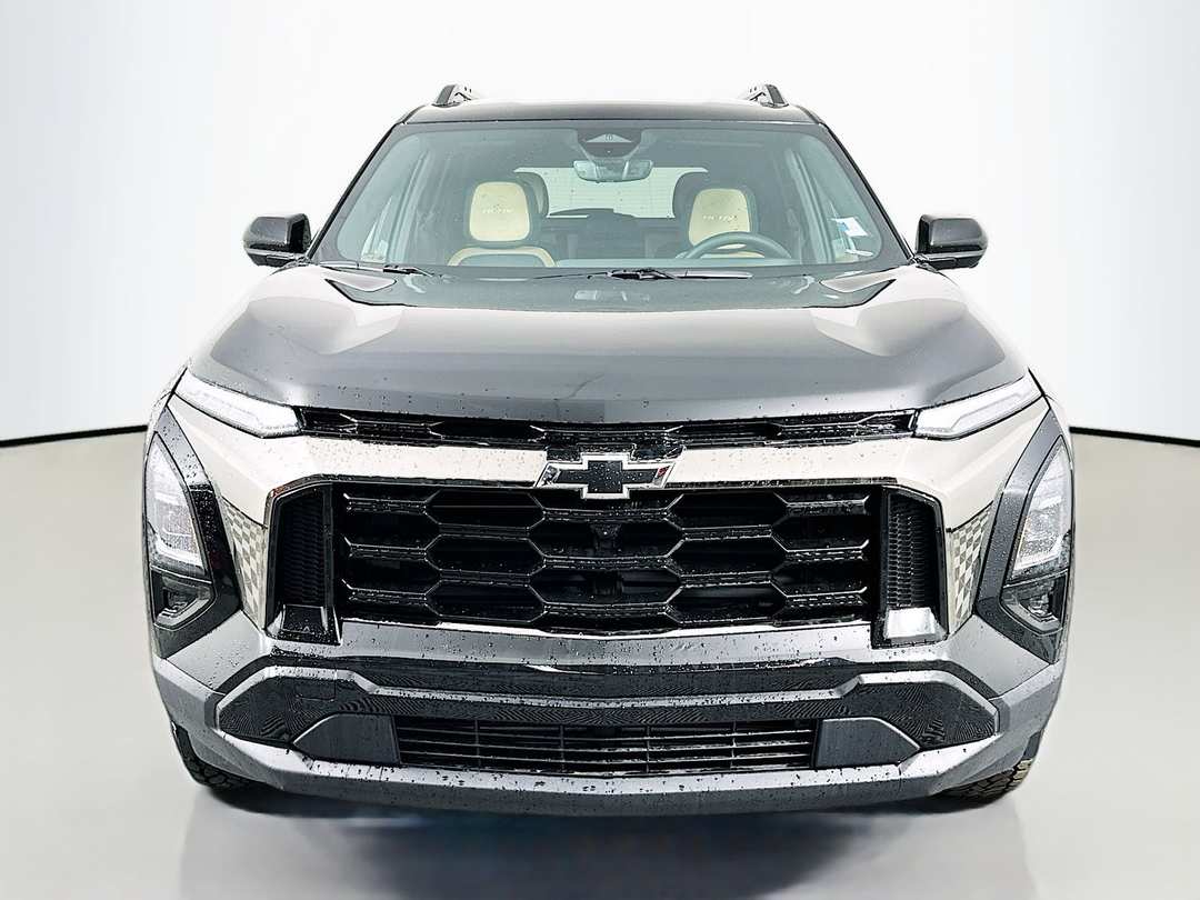 2026 Chevrolet Equinox ACTIV - Image 2