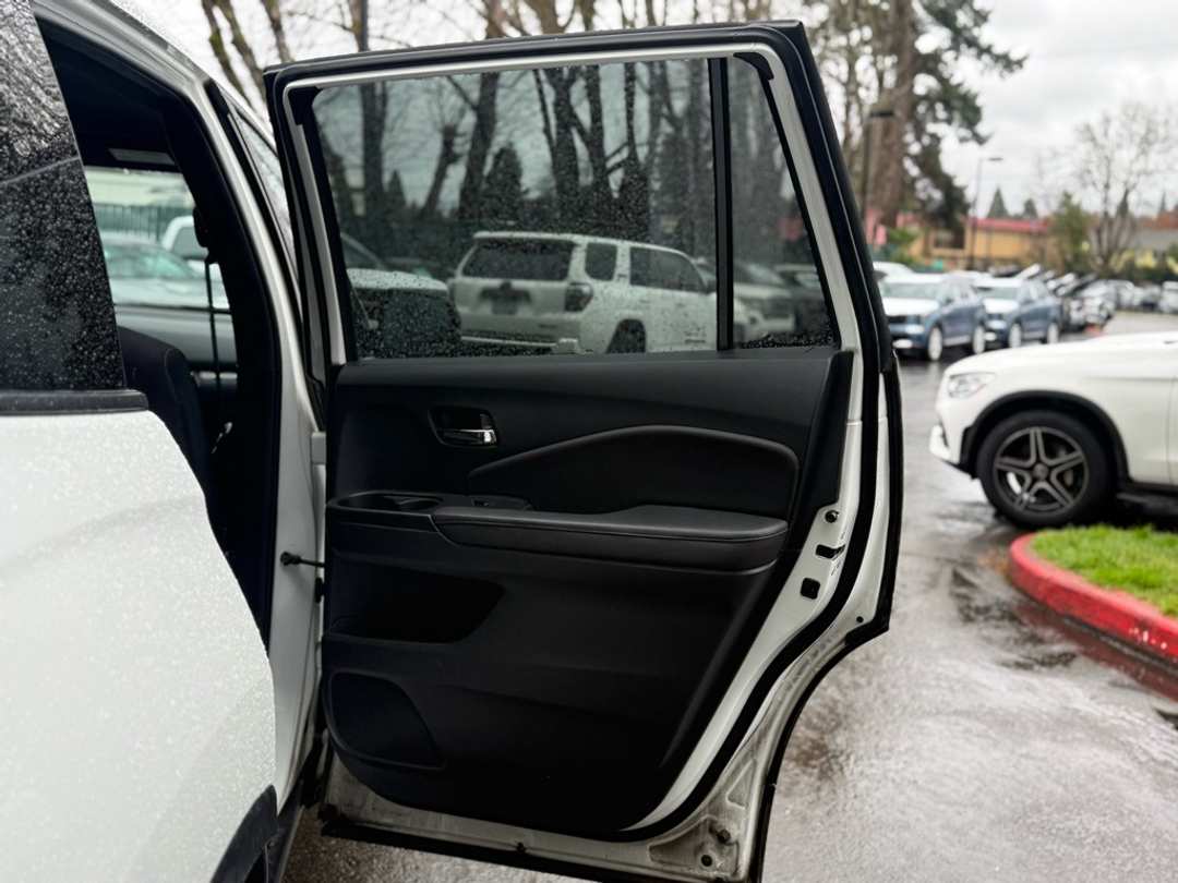 2021 Honda Passport Sport - Image 15