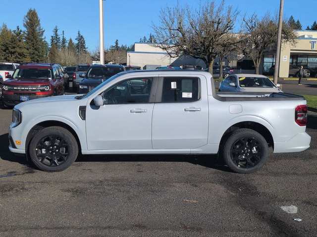 2026 Ford Maverick Lobo Standard