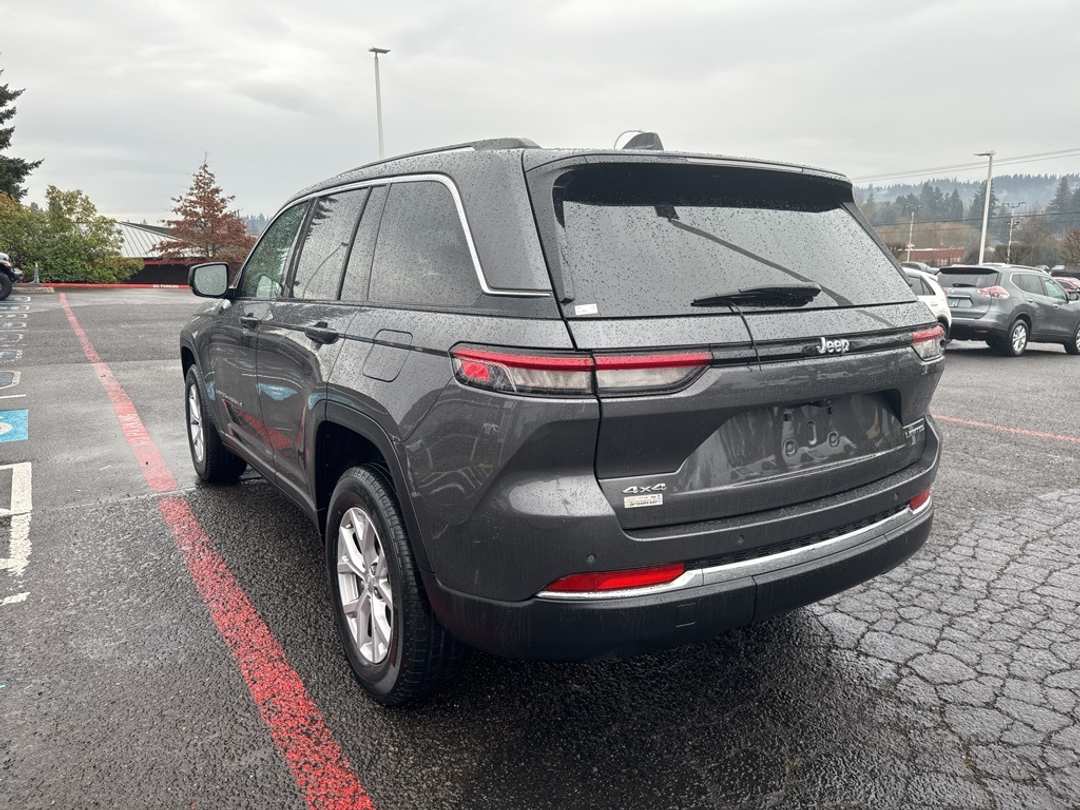 2022 Jeep Grand Cherokee Limited - Image 5