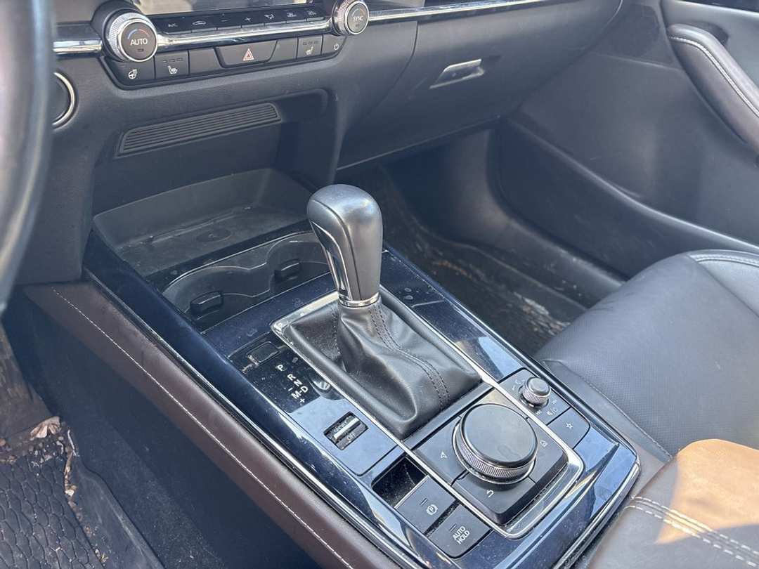 2024 MAZDA Cx-30 GT - Image 3