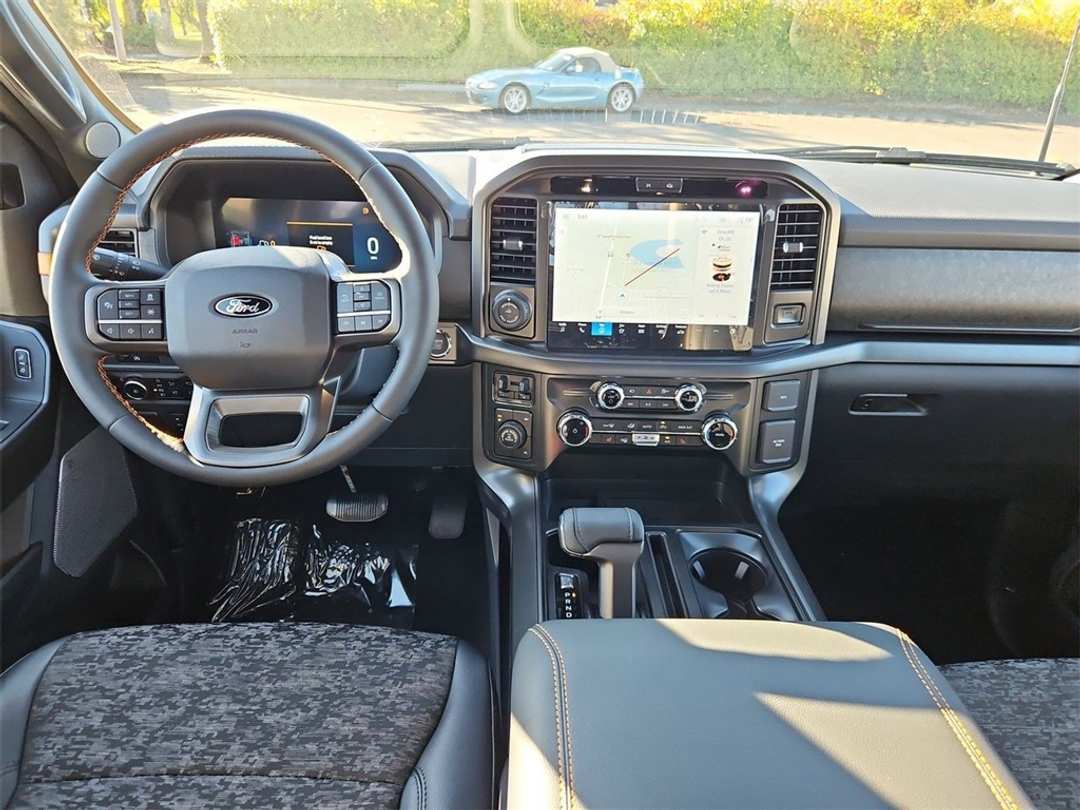 2025 Ford F-150 Tremor - Image 24