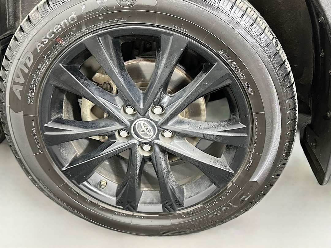 2018 Toyota Rav4 Adventure - Image 31