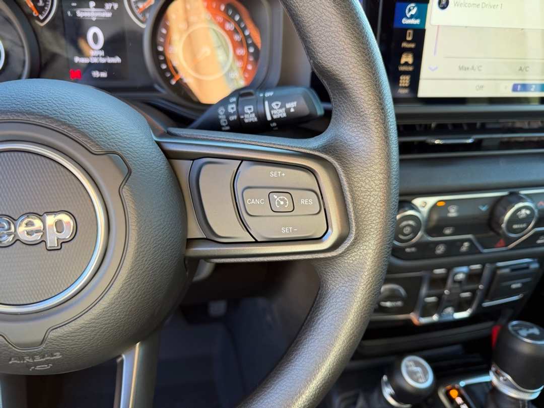 2026 Jeep Wrangler Sport - Image 18