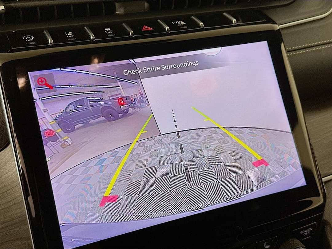 2024 Jeep Grand Cherokee Limited - Image 15