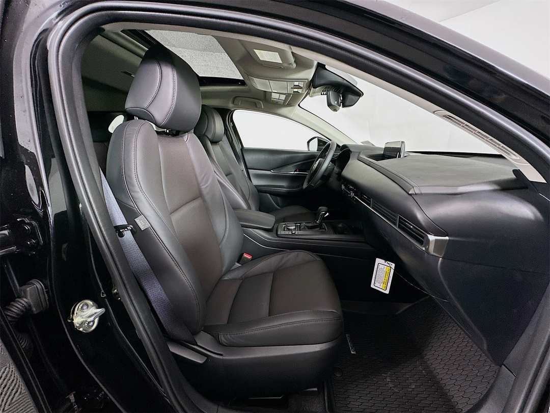 2026 MAZDA Cx-30 2.5 S Premium - Image 30