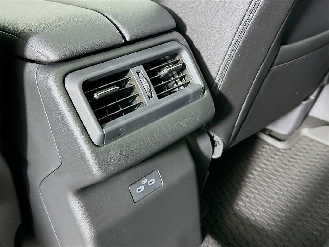 2026 MAZDA Cx-50 Preferred - Image 26