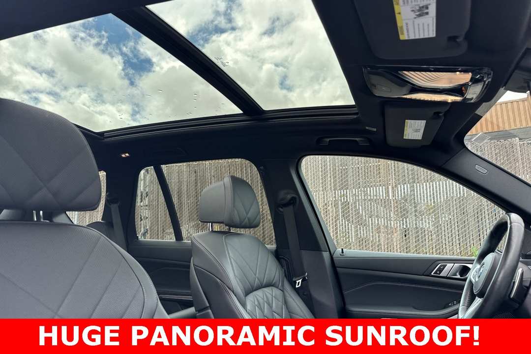 2023 BMW X5 M50i - Image 13