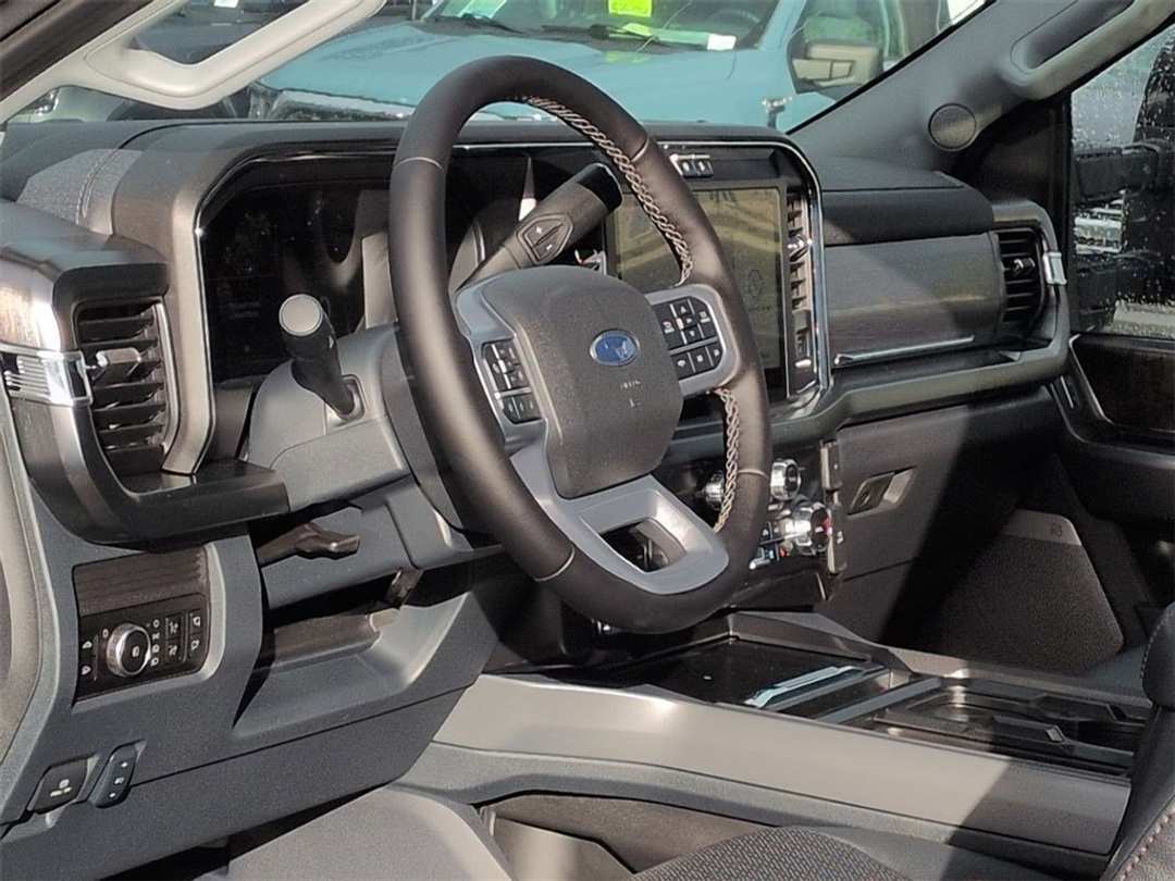 2026 Ford F-350Sd Lariat - Image 12