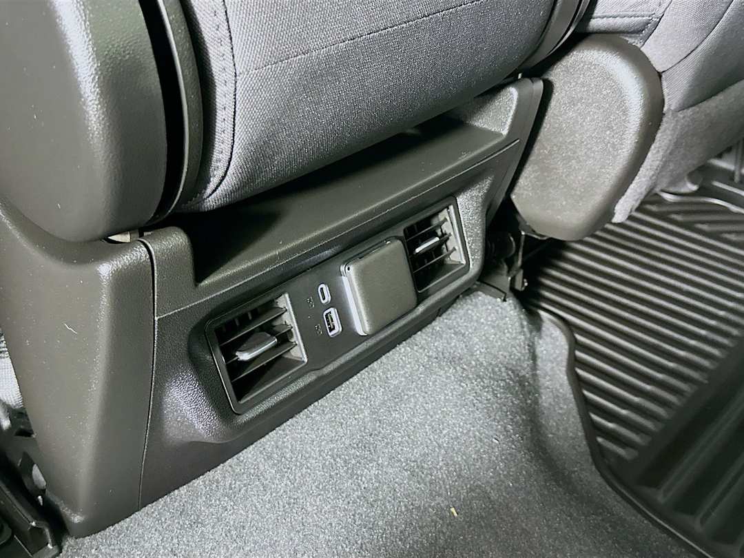 2025 Chevrolet Silverado 1500 RST - Image 26