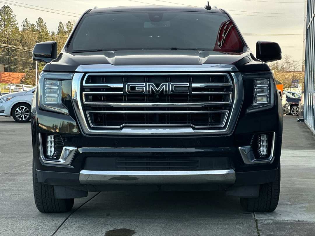 2022 GMC Yukon Xl SLT - Image 8