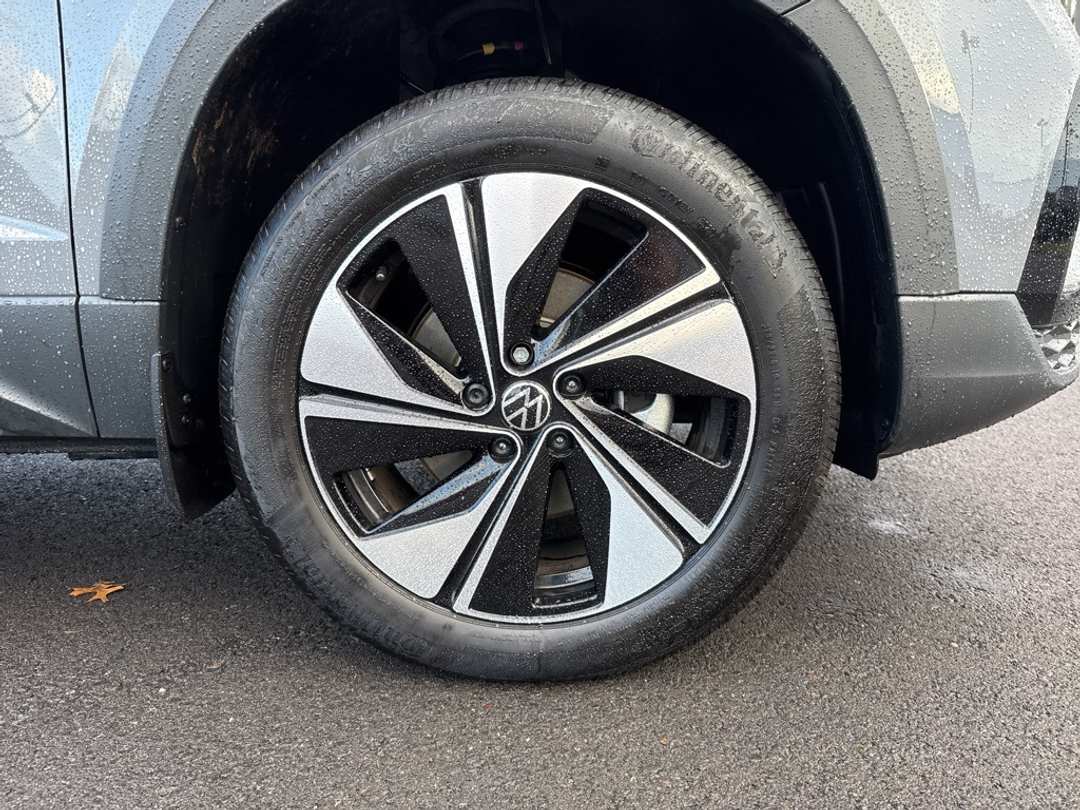 2024 Volkswagen Taos 1.5T SE - Image 9