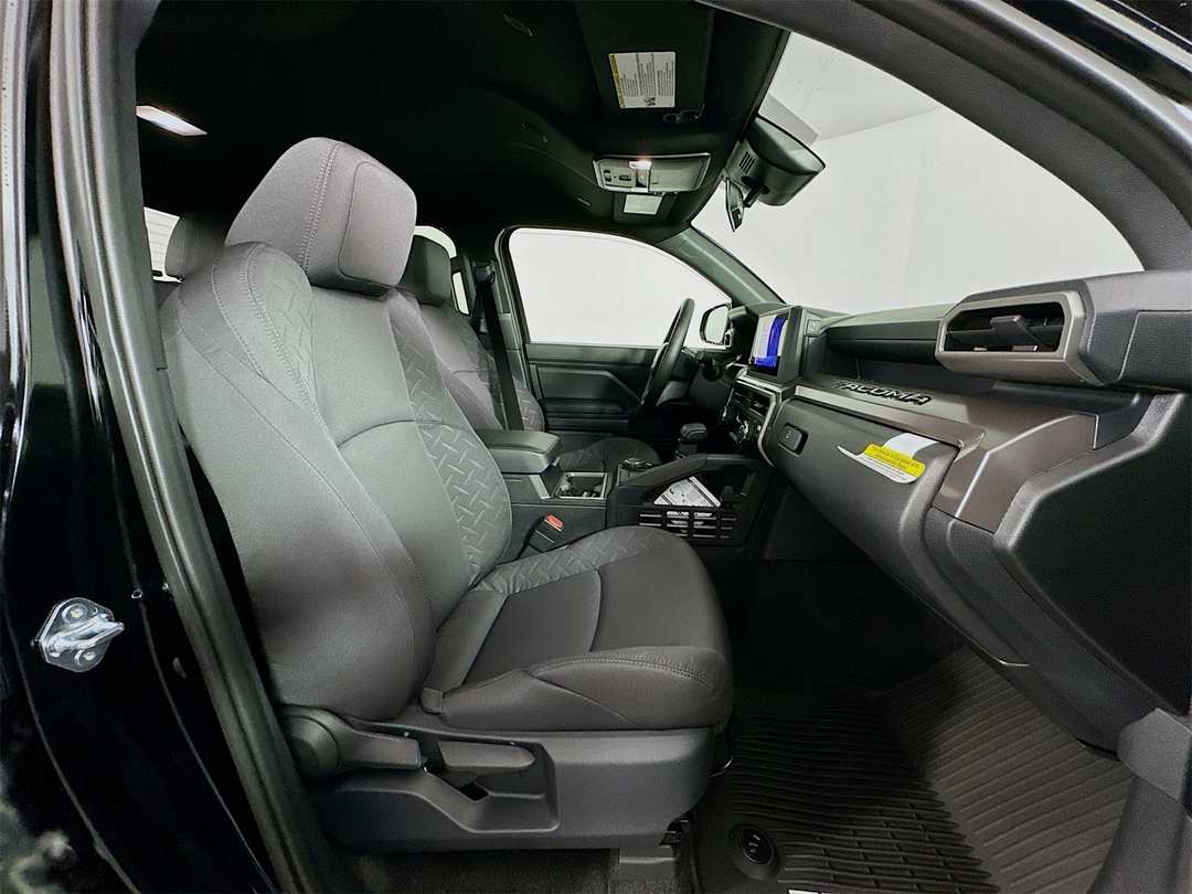 2026 Toyota Tacoma SR5 - Image 27