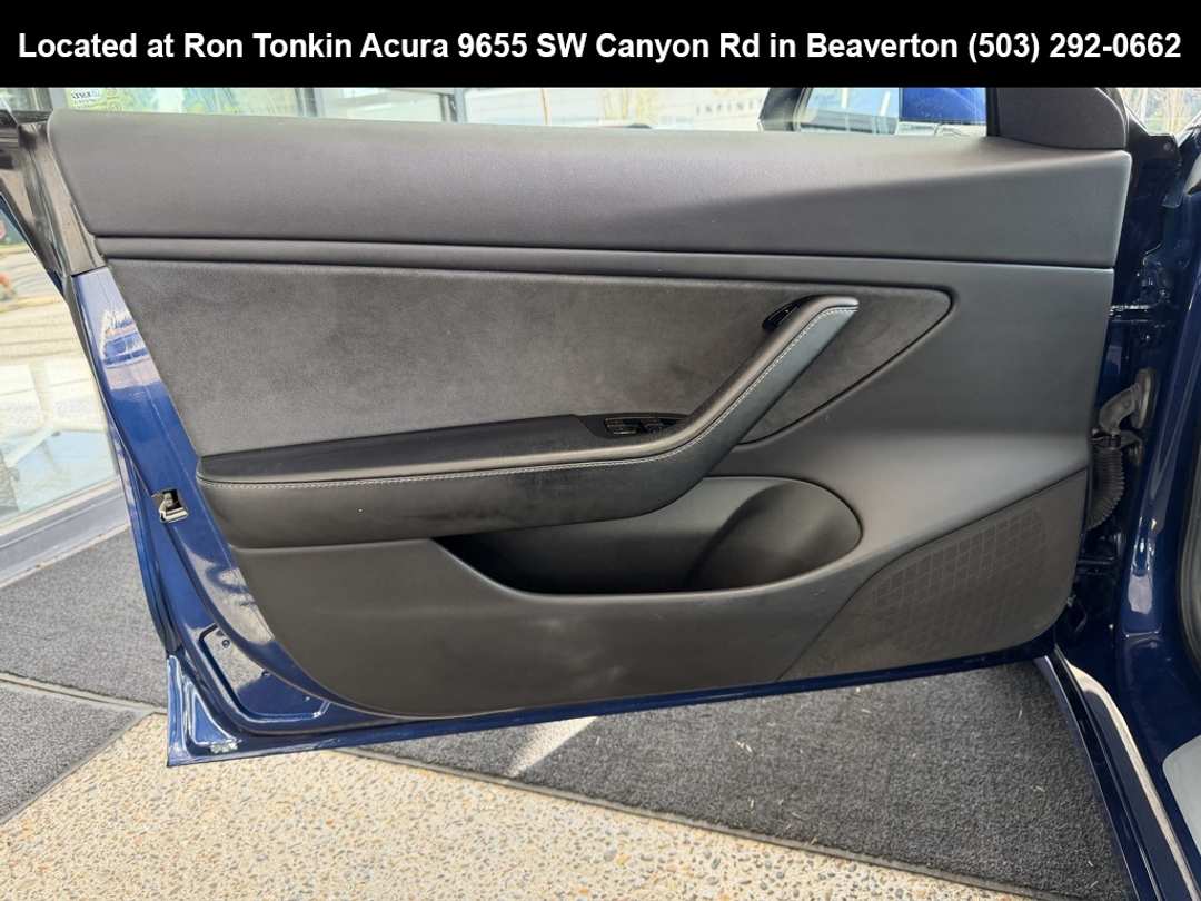 2019 Tesla Model 3 Standard Range Plus - Image 11