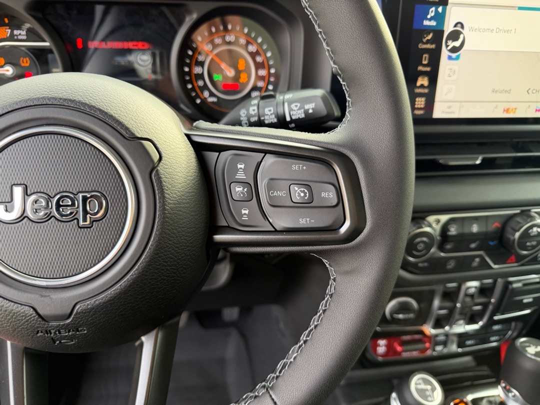 2026 Jeep Wrangler Rubicon X - Image 18