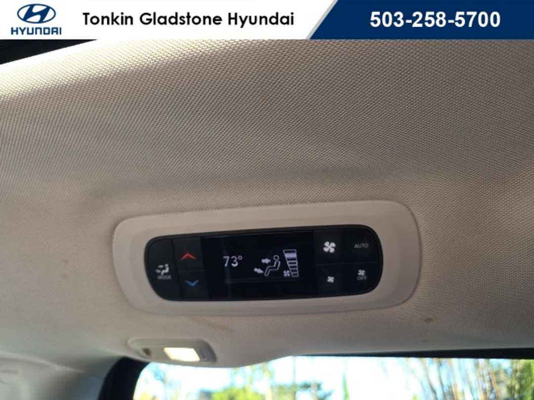 2023 Chrysler Pacifica Limited - Image 32