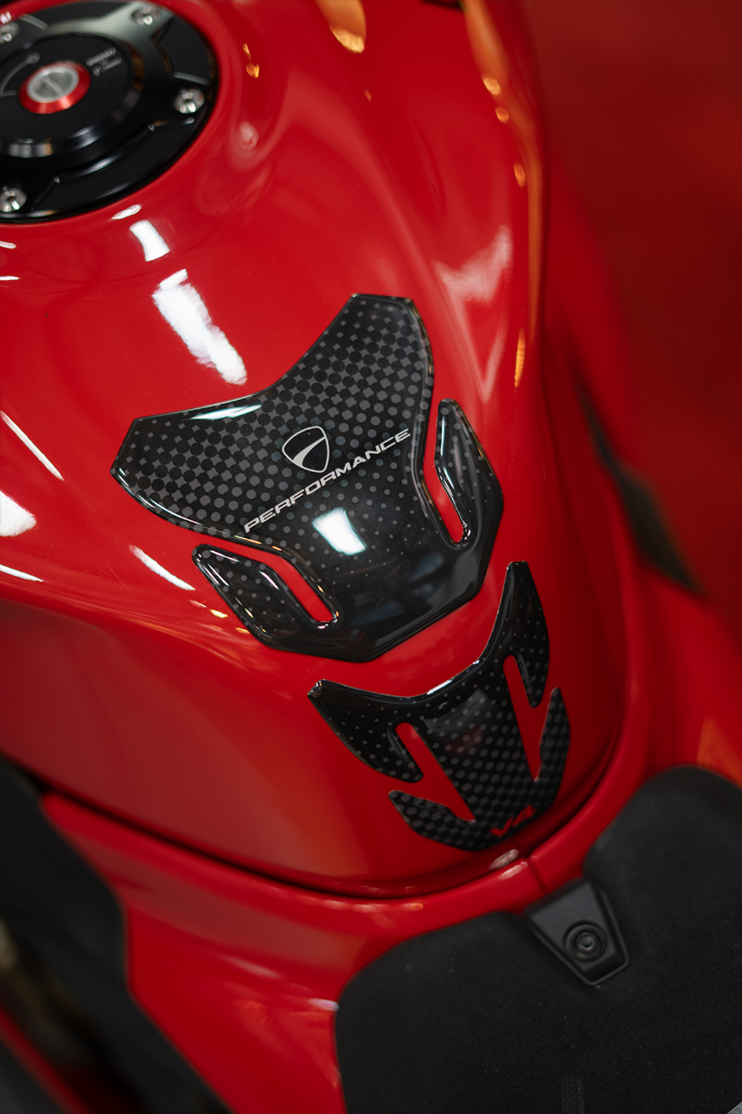 2025 Ducati Panigale V4 S - Image 6