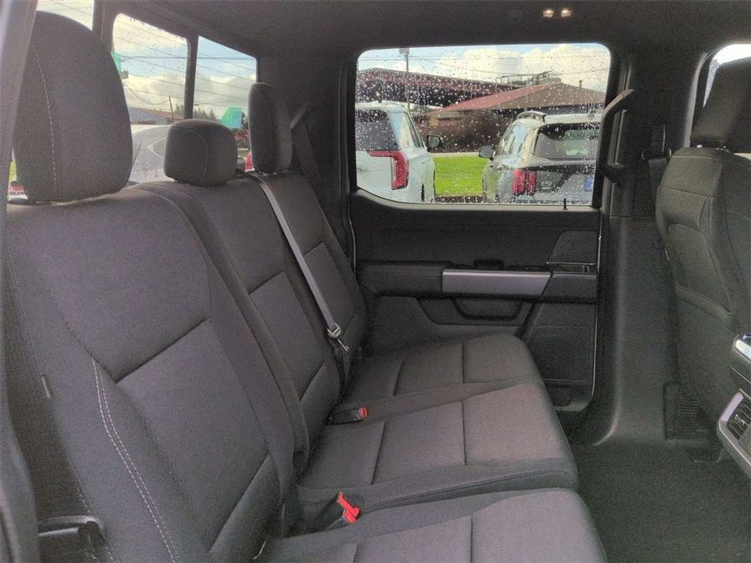 2026 Ford F-150 XLT - Image 28