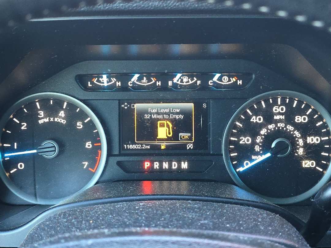 2017 Ford F-150 XLT - Image 22