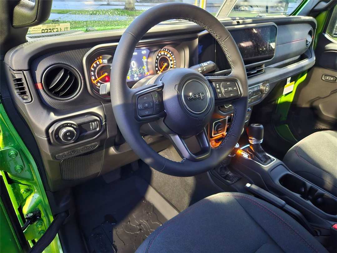 2026 Jeep Gladiator Rubicon - Image 13