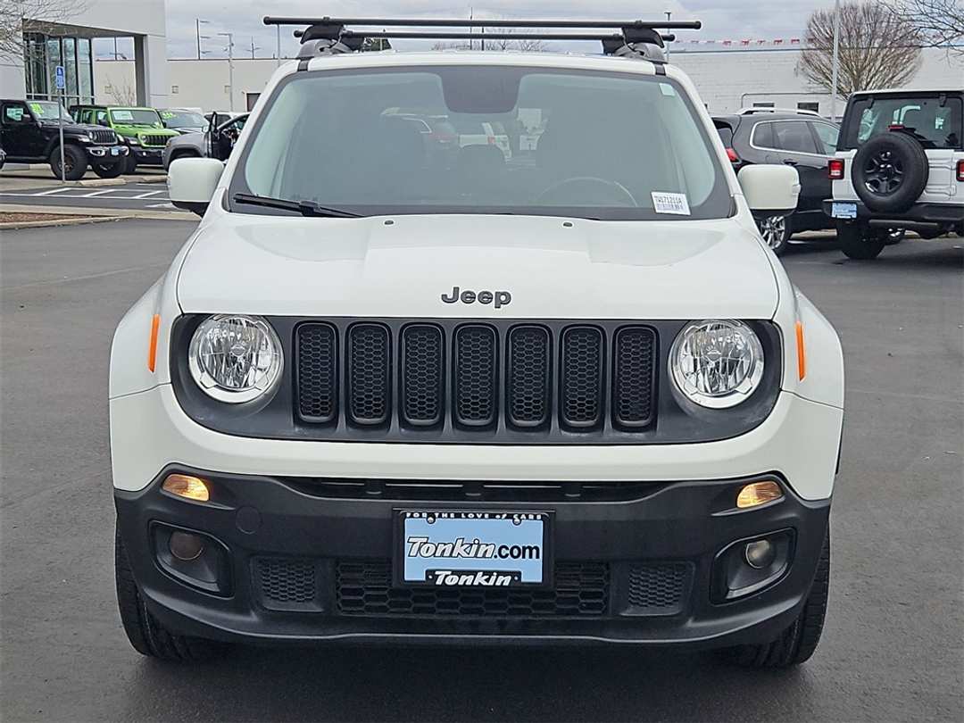 2017 Jeep Renegade Altitude - Image 9