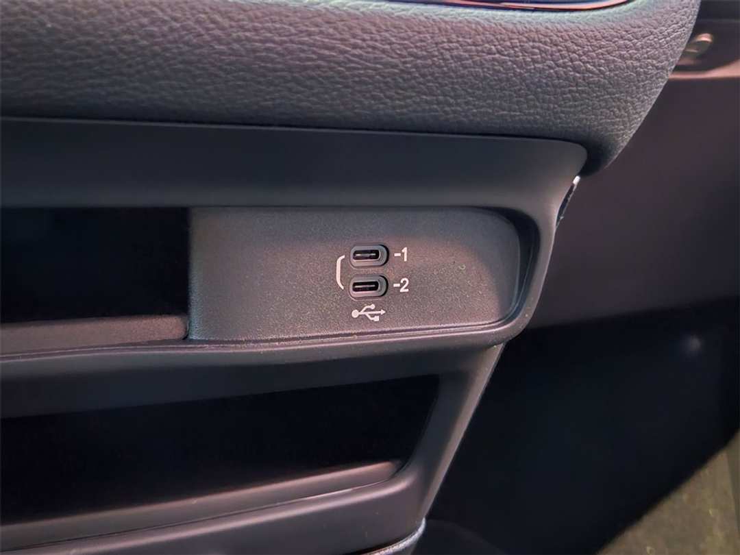 2026 Chrysler Pacifica Select - Image 25