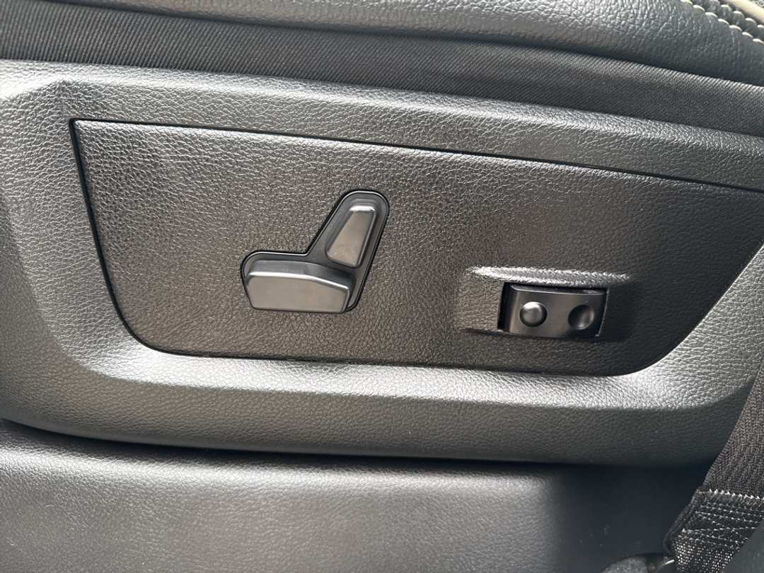 2024 Ram 3500 Laramie - Image 13