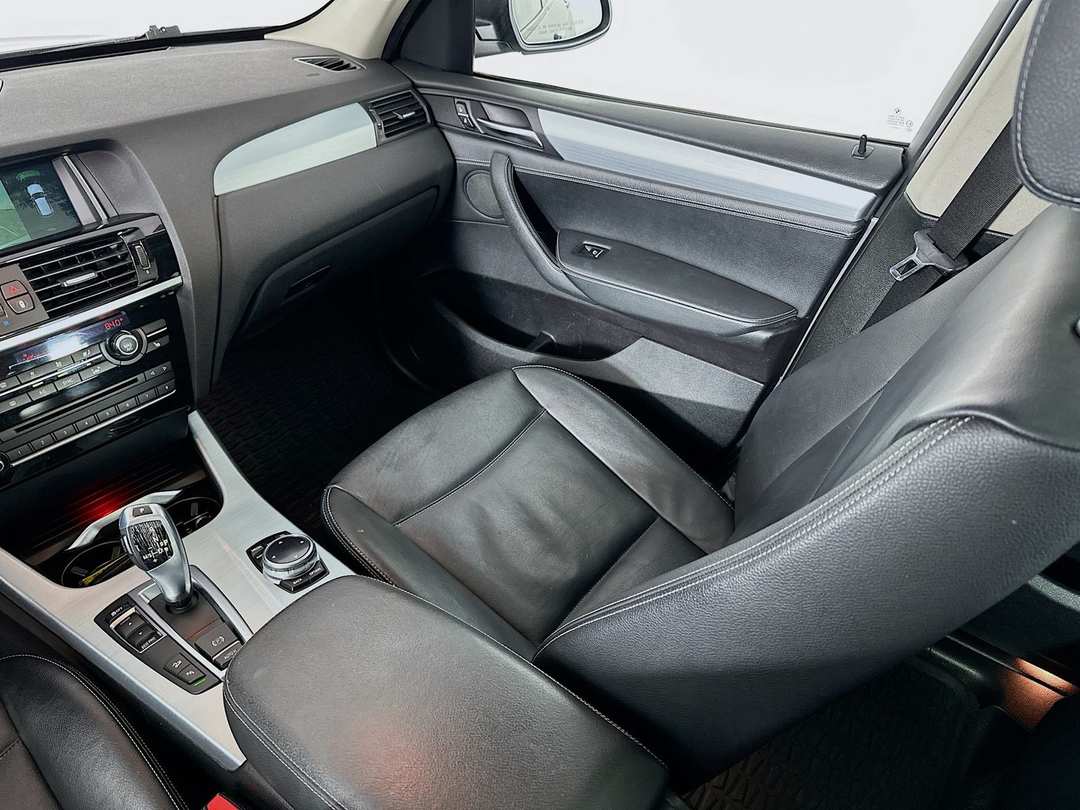 2015 BMW X3 xDrive35i - Image 25