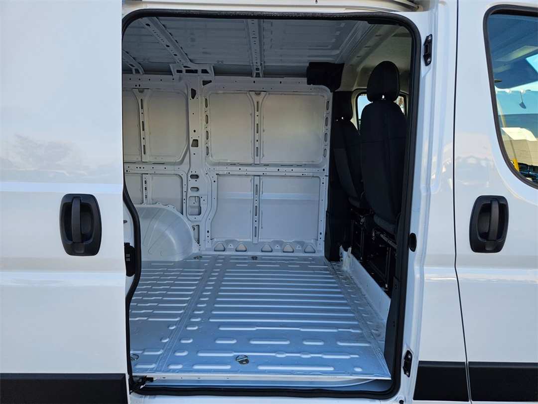 2026 Ram Promaster 1500 Low Roof - Image 33