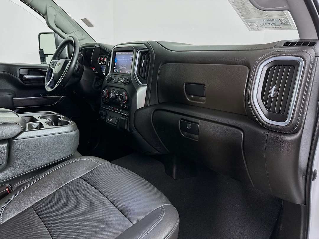 2022 Chevrolet Silverado 2500Hd LTZ - Image 30