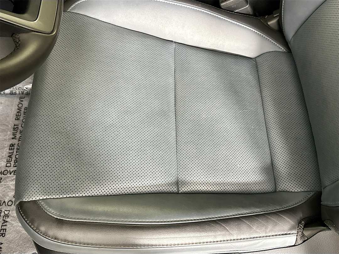 2023 Lexus Rz 450e Premium - Image 19