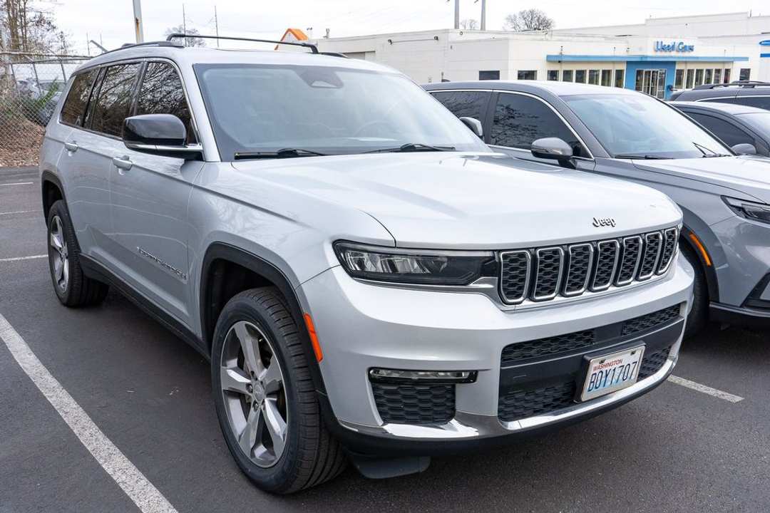 2021 Jeep Grand Cherokee L Limited - Image 3