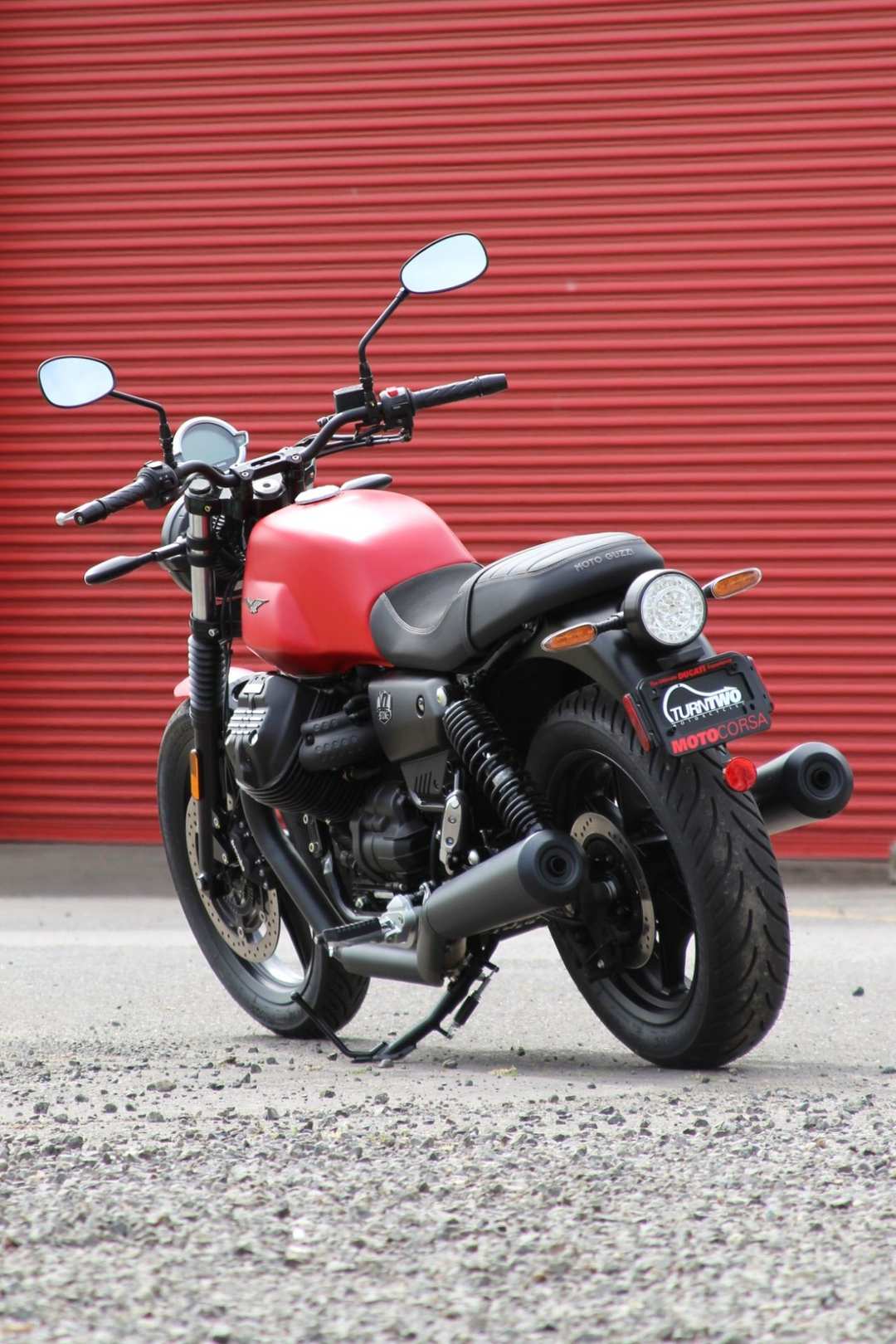 2023 Moto Guzzi V7 Stone - Image 2