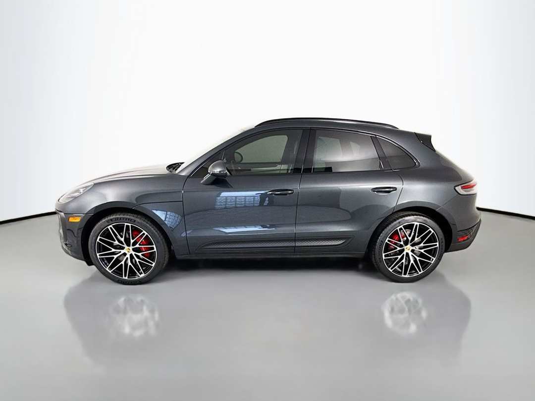2024 Porsche Macan S - Image 2