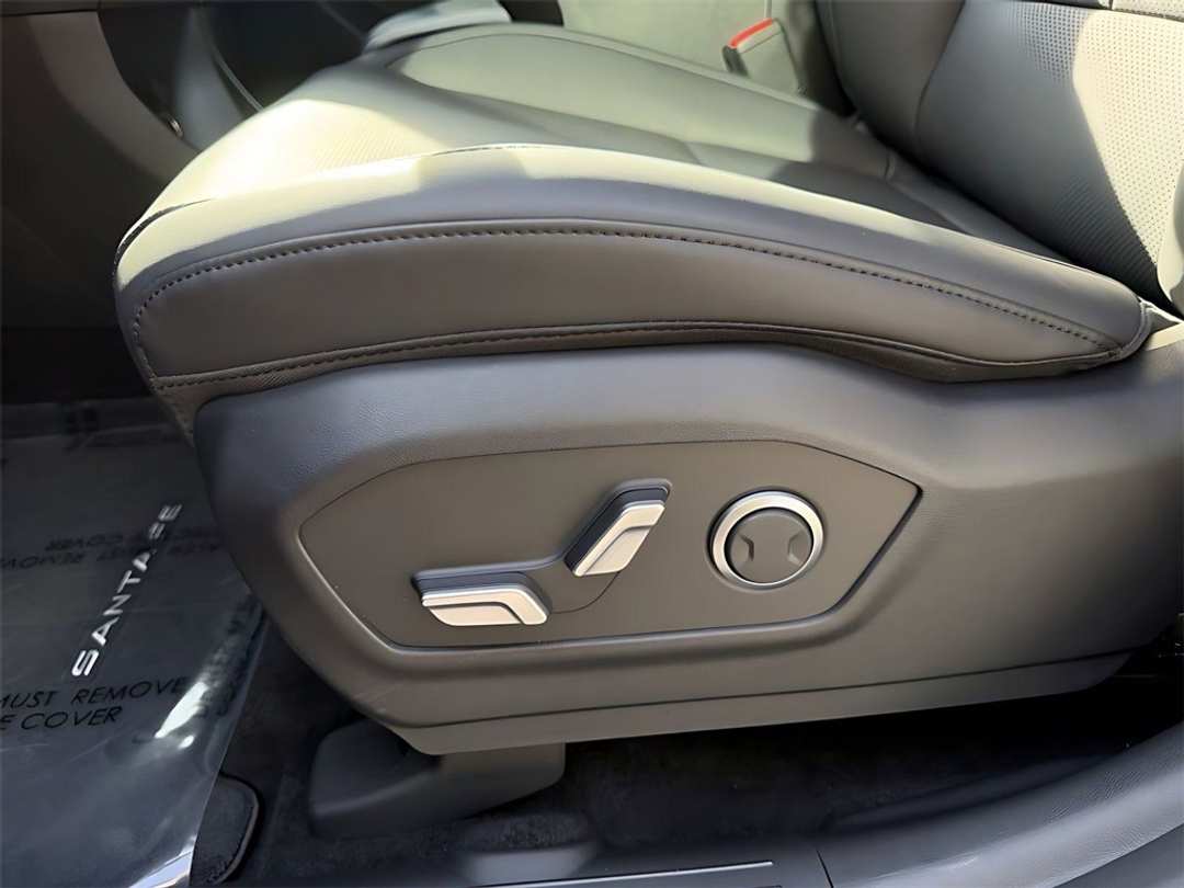 2026 Hyundai Santa Fe SEL - Image 13