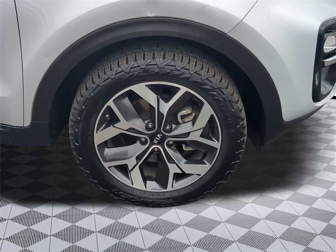 2021 Kia Sportage EX - Image 29