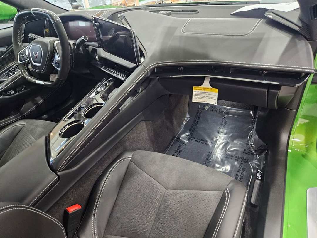 2026 Chevrolet Corvette Z06 - Image 40