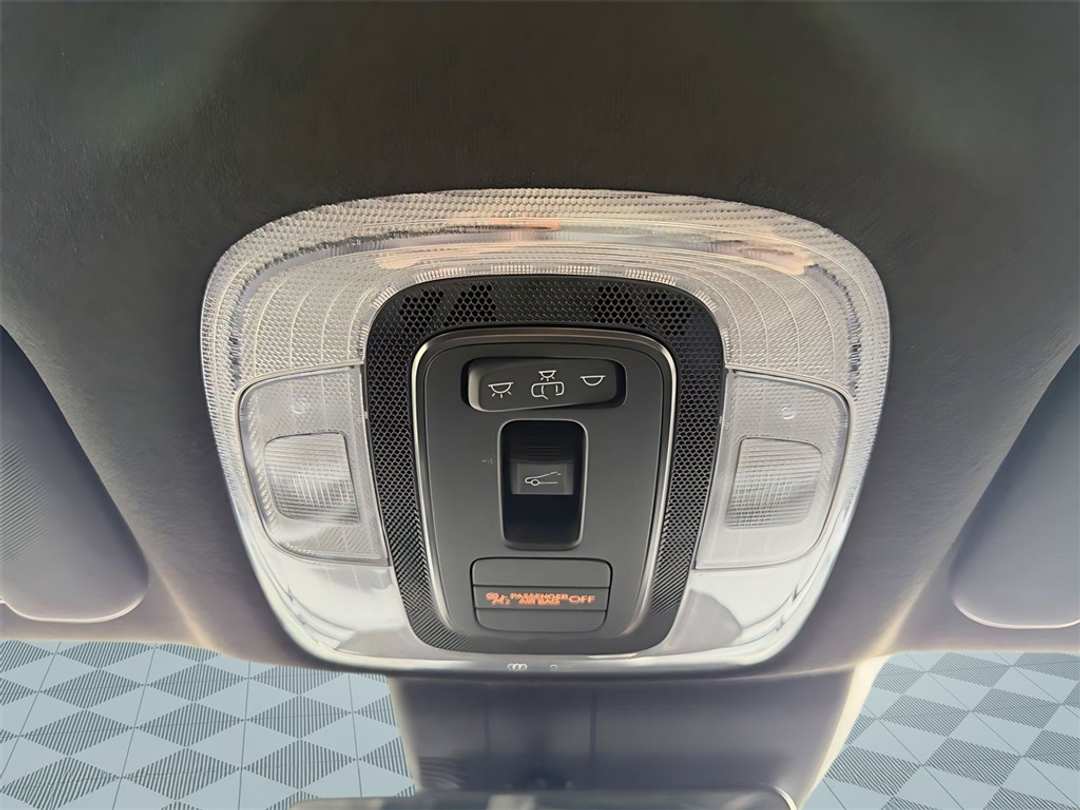 2026 Hyundai Elantra SEL Sport - Image 25